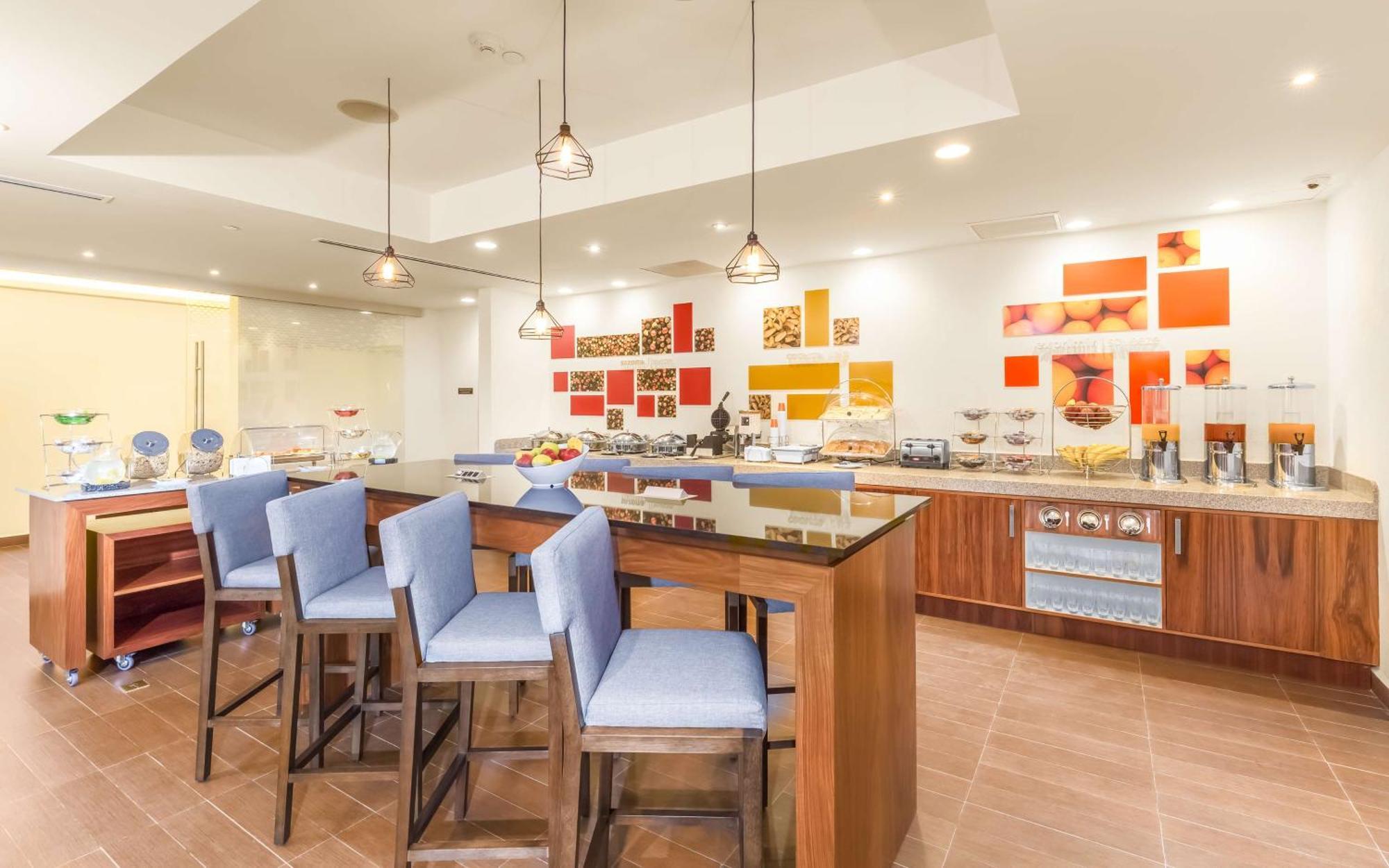 San José del Cabo Hampton Inn & Suites By Hilton Los Cabos מראה חיצוני תמונה